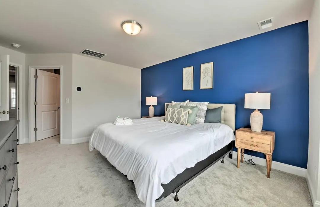 Modern Home 2 Mi To Downtown And Panthers Stadium!-1